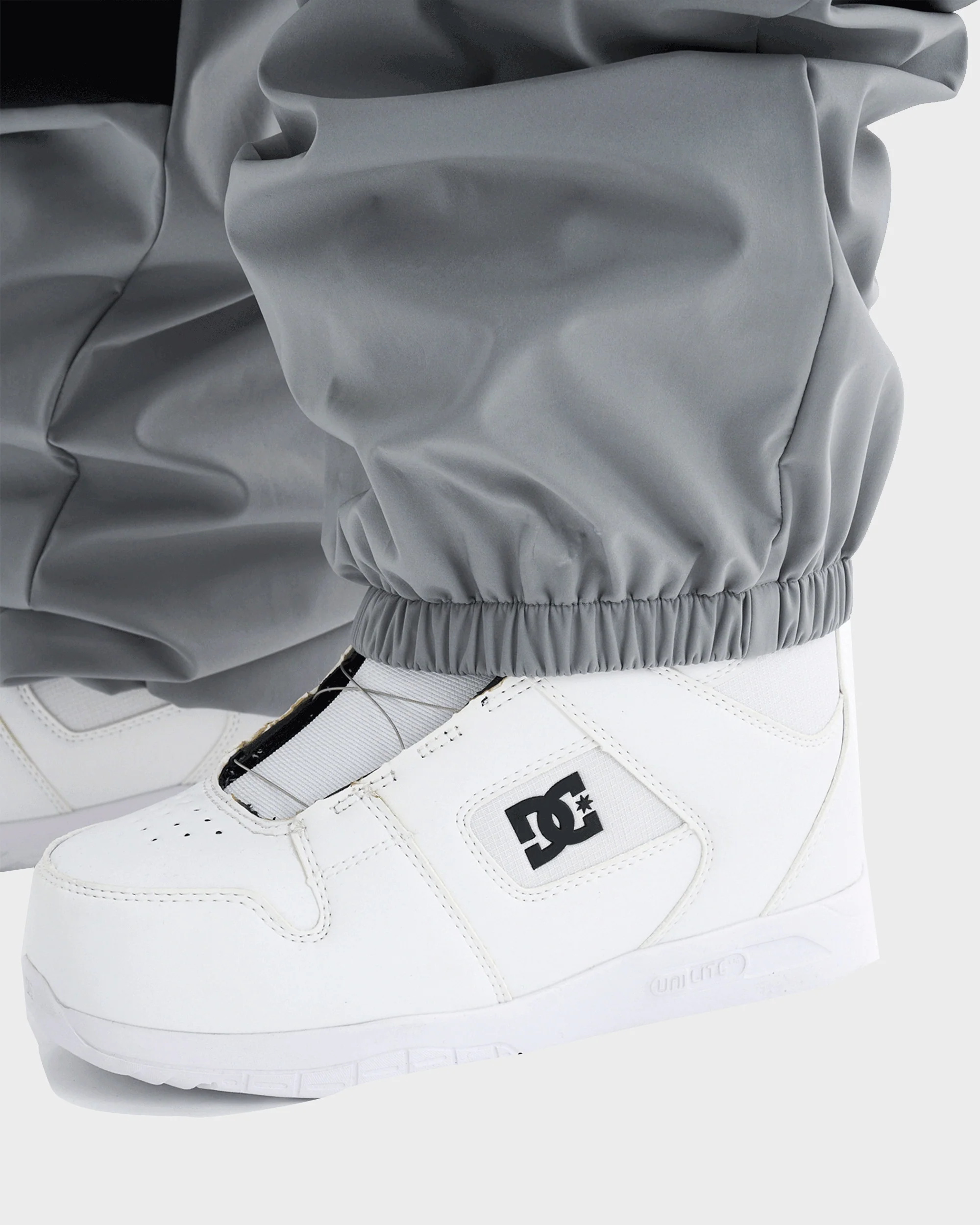 Mens 24 DC Snow Cargo Block Pants - Image 6
