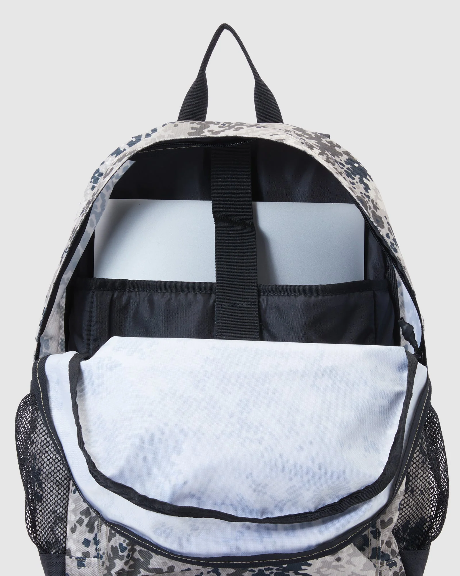 Men's Backsider Seasonal 4 20 L Medium Backpack - Image 4