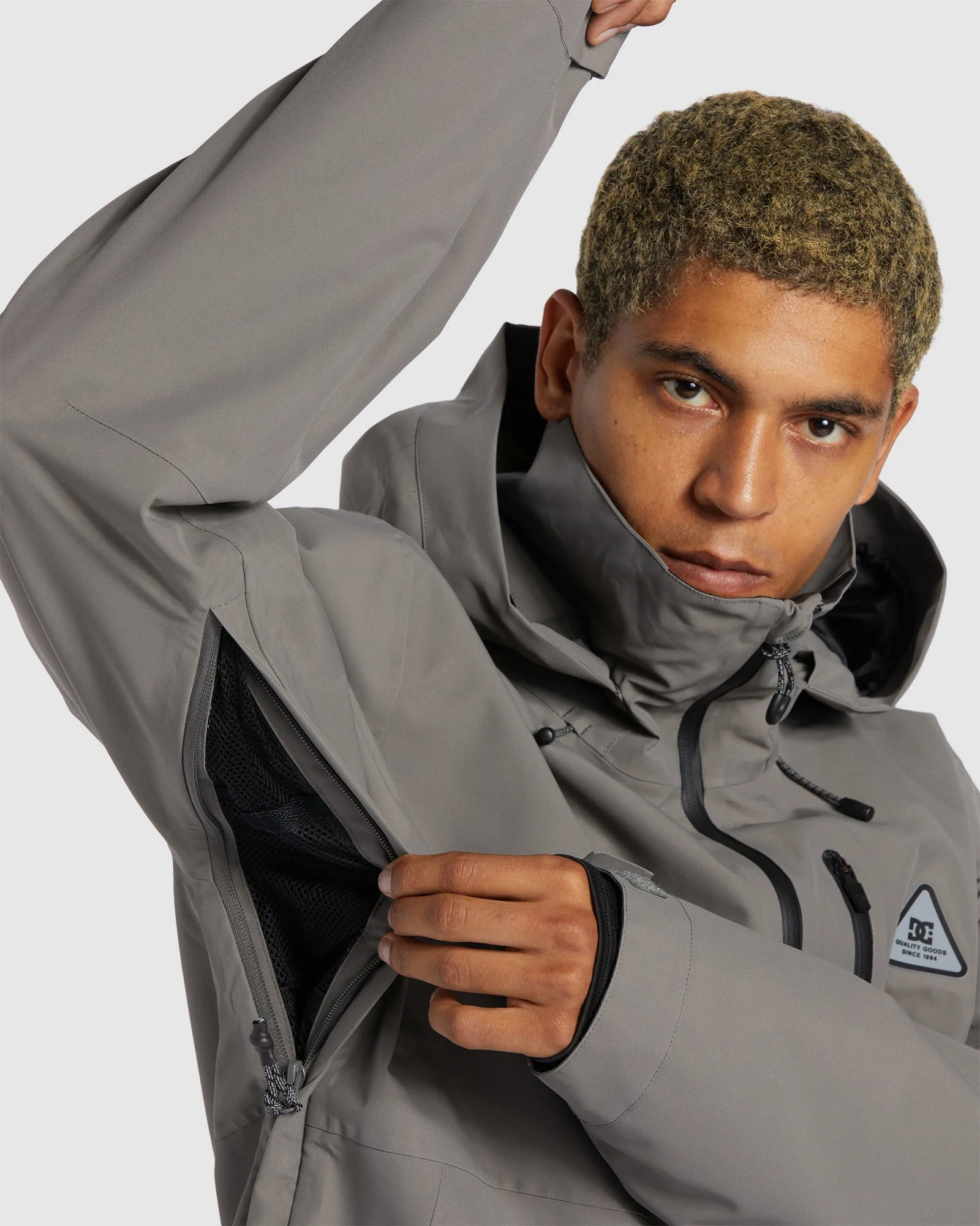 Mens Basis 30K Snow Jacket - Image 4