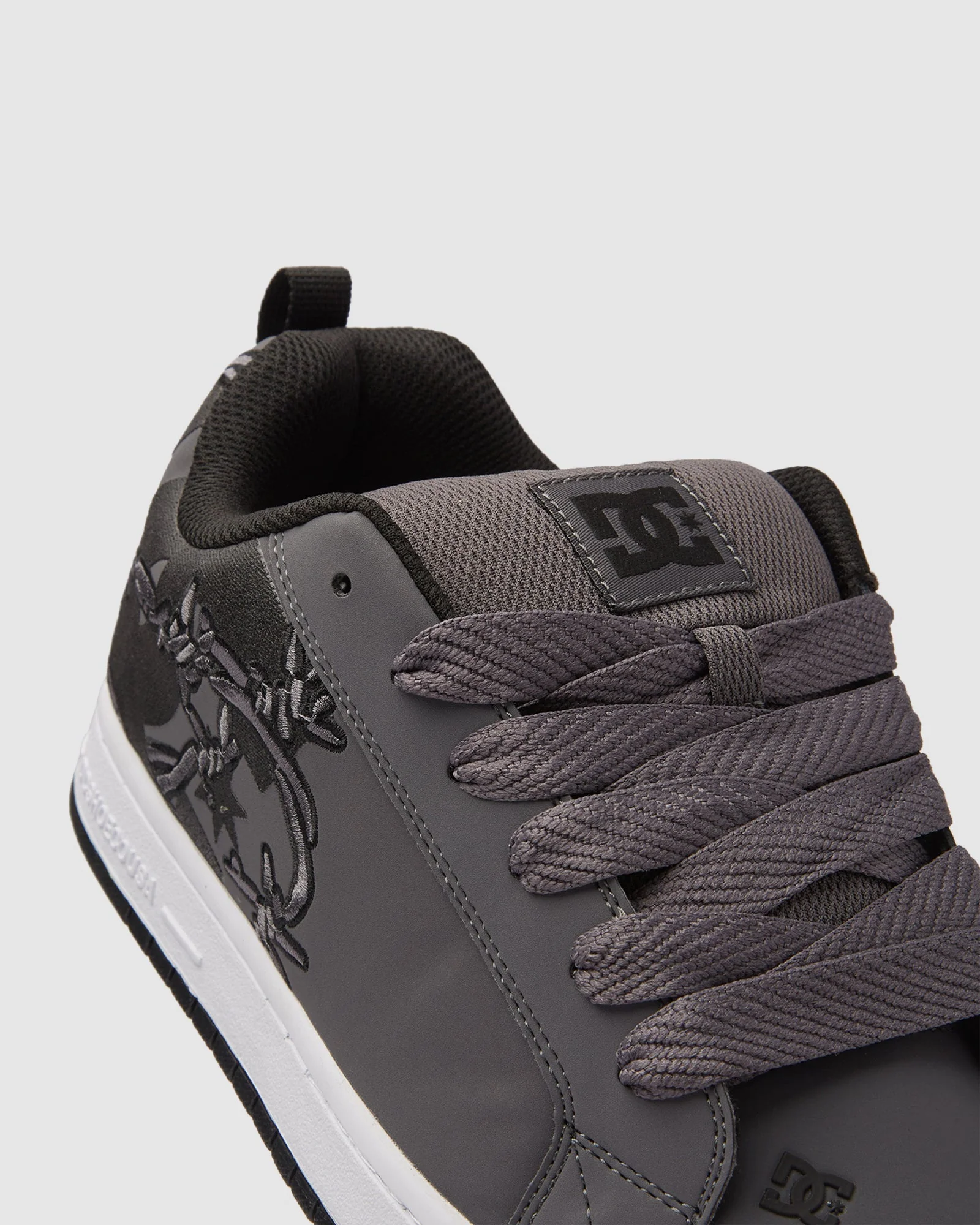 Mens Court Graffik SE Shoes - Image 3