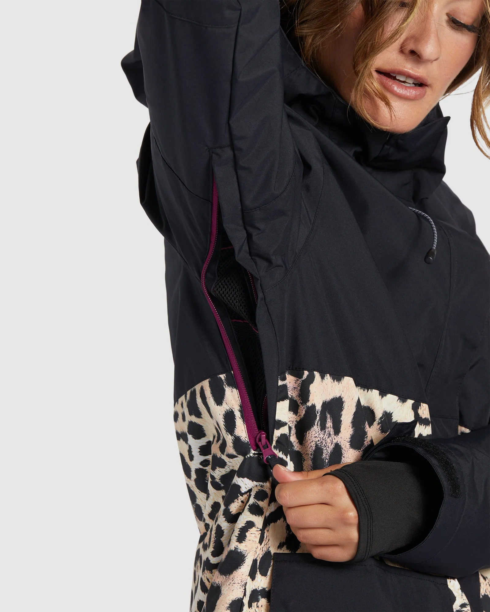 Womens Cruiser Snow Jacket - Image 5
