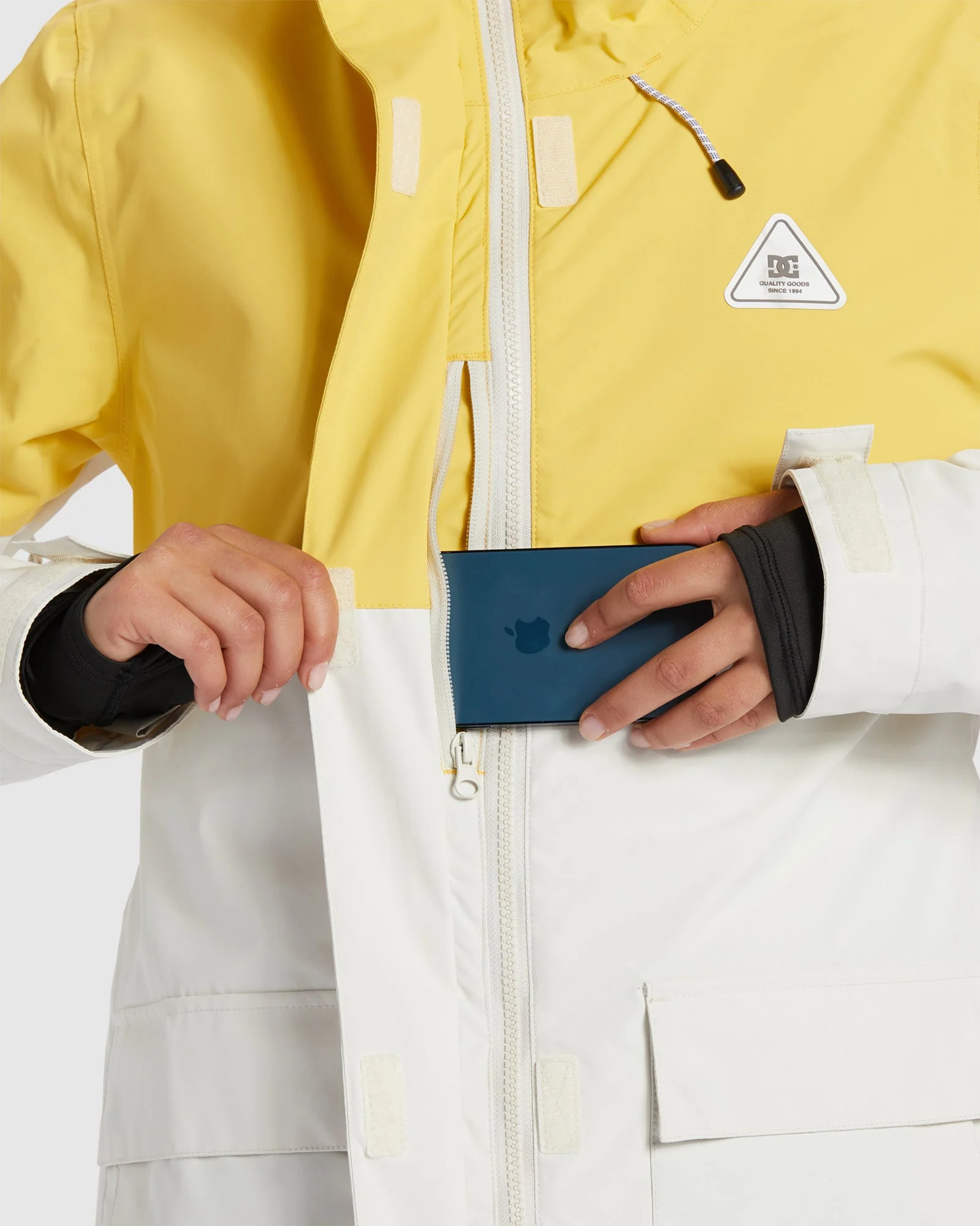 Womens Cruiser Snow Jacket - Image 6