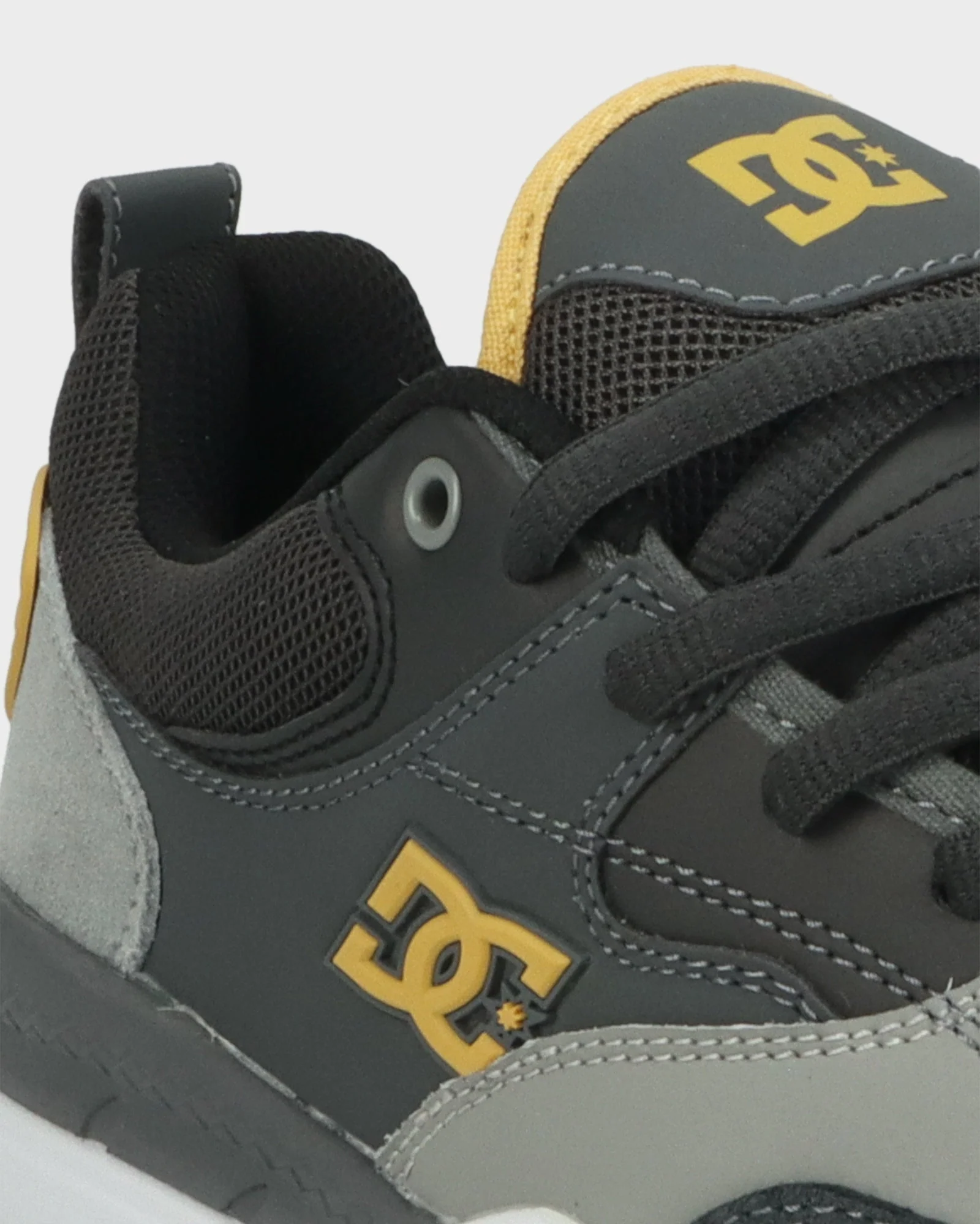 Mens DC Ascend S Skate Shoes - Image 10
