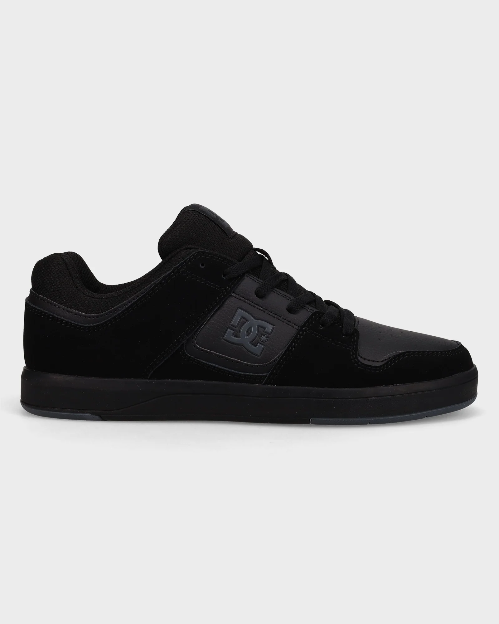 Mens DC Shoes Cure Skate Shoes - Image 2