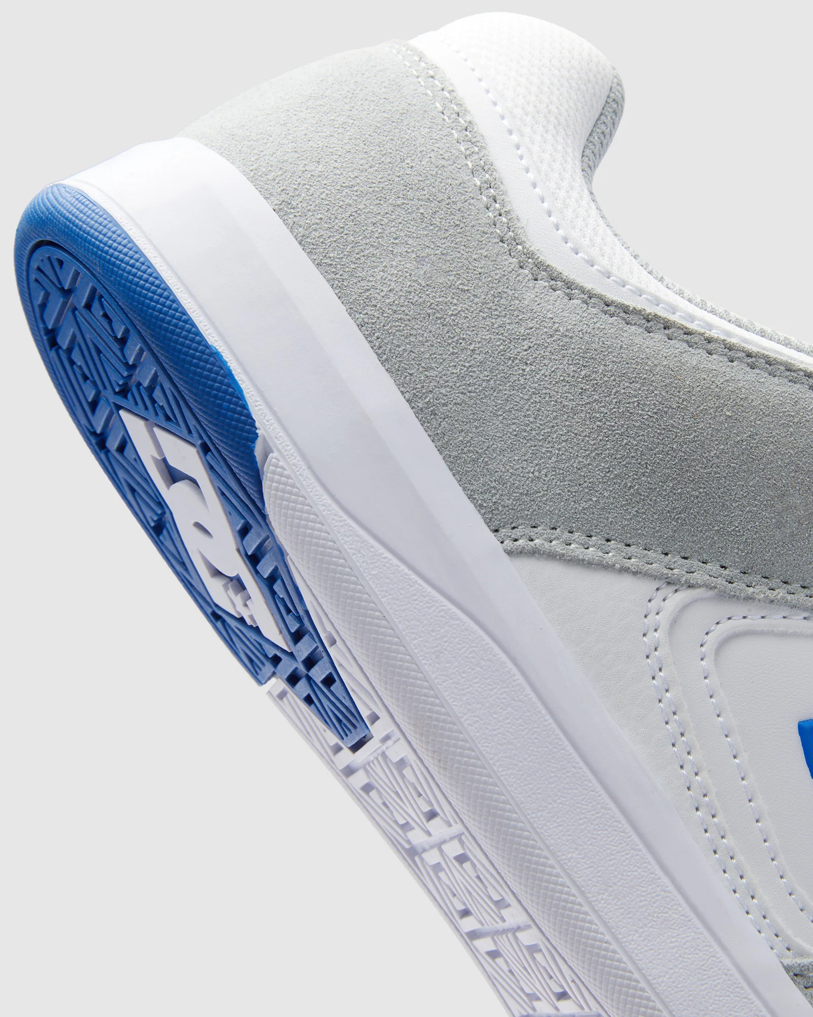 Mens DC Shoes Cure Skate Shoes - Image 7