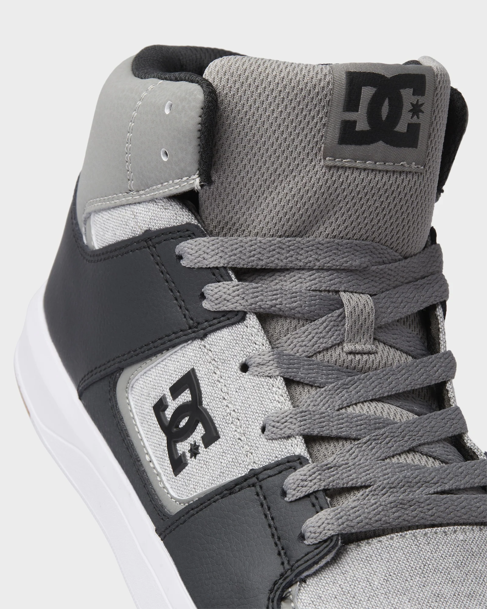 Mens DC Shoes High-Top Skate Shoes - Image 7