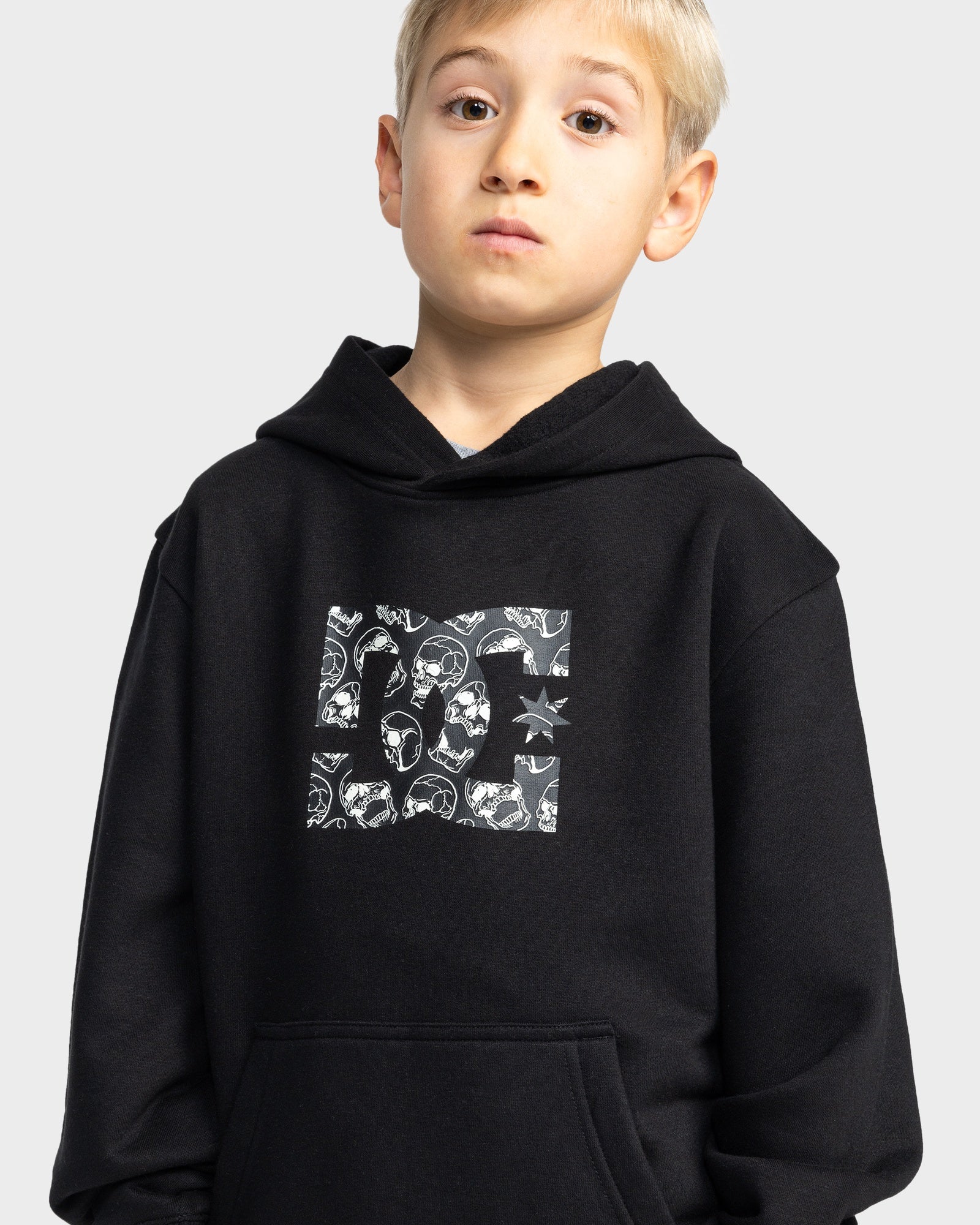 Boys 8-16 DC Star Glow Pullover Hoodie - Image 4