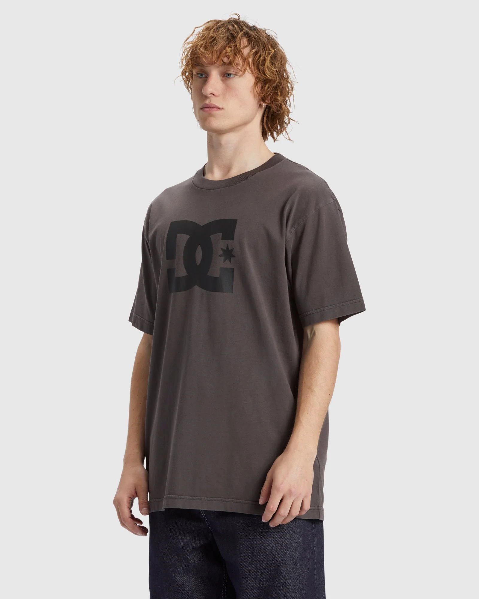 Mens DC Star Pigment Dye Heritage Short Sleeve T-Shirt - Image 2