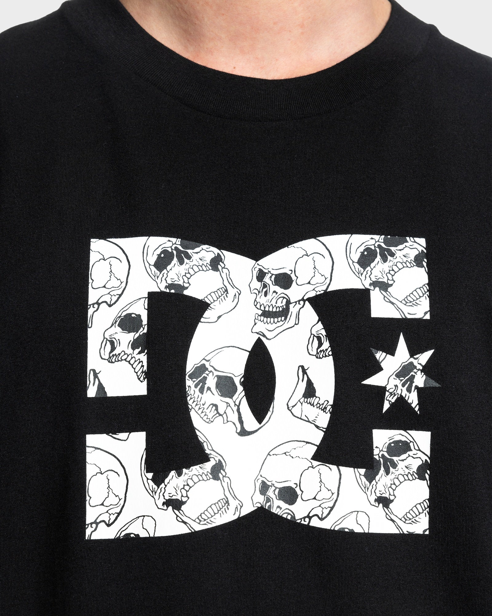 Mens DC Star Skully T-Shirt - Image 4