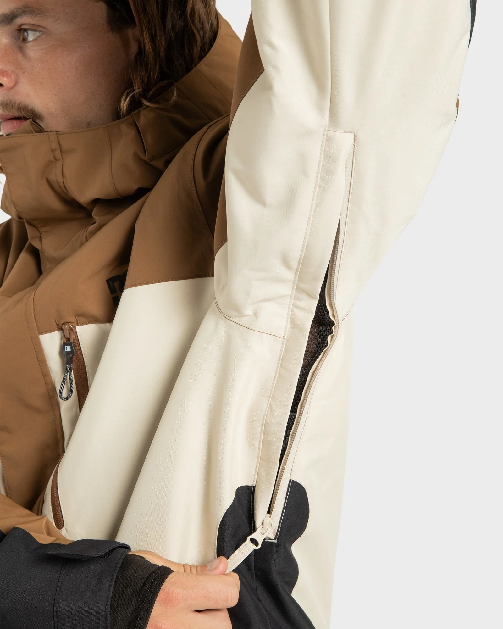 Mens Defiant Insulated Jacket - Image 5