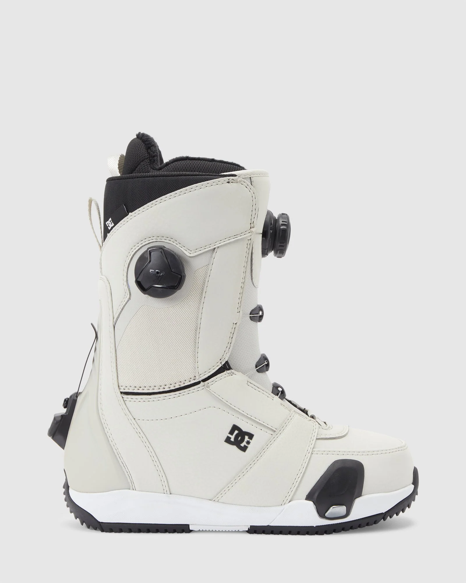 Womens Lotus Step On BOA Snowboard Boots - Image 2