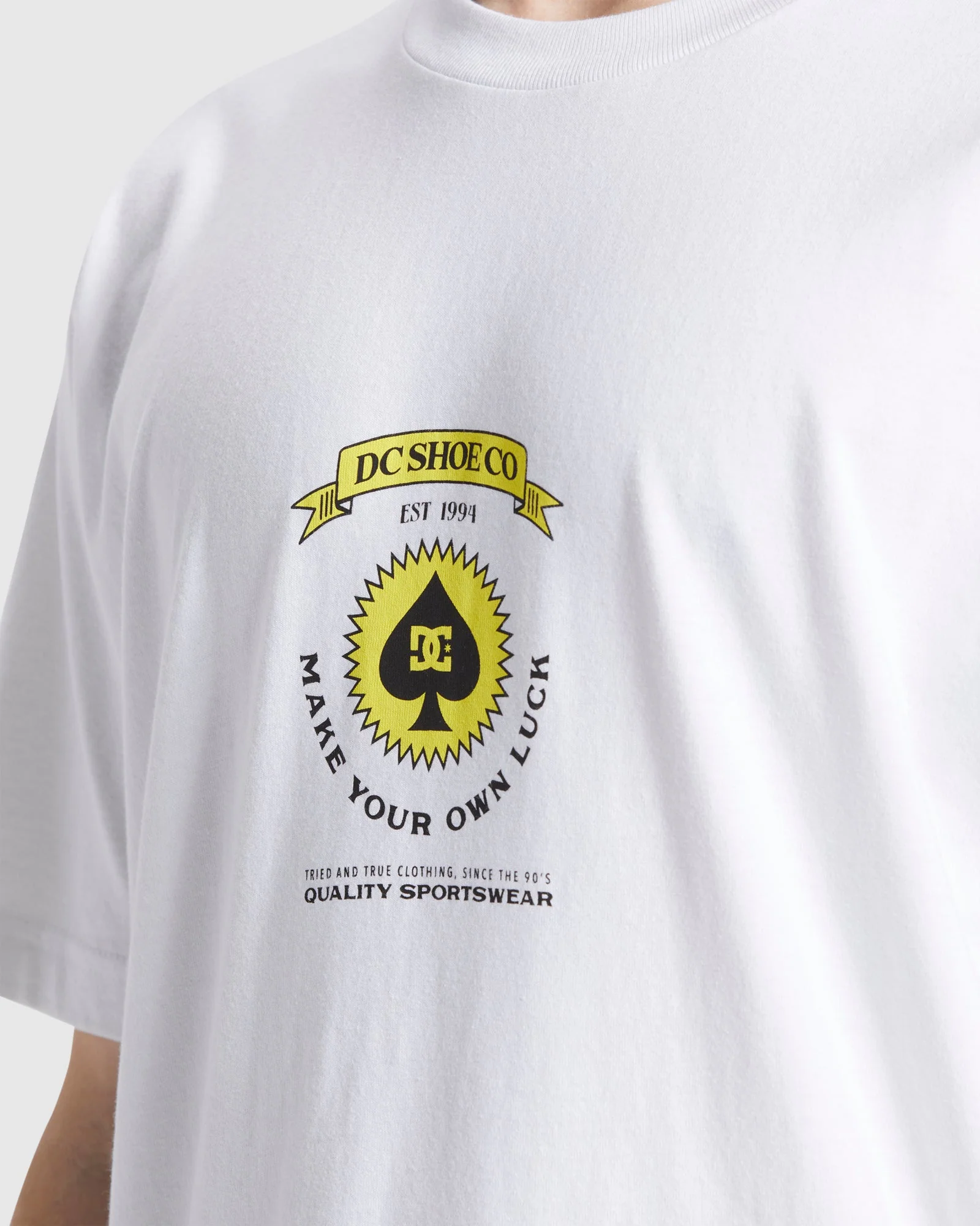 Mens Lucky Hand Heritage Short Sleeve T-Shirt - Image 4