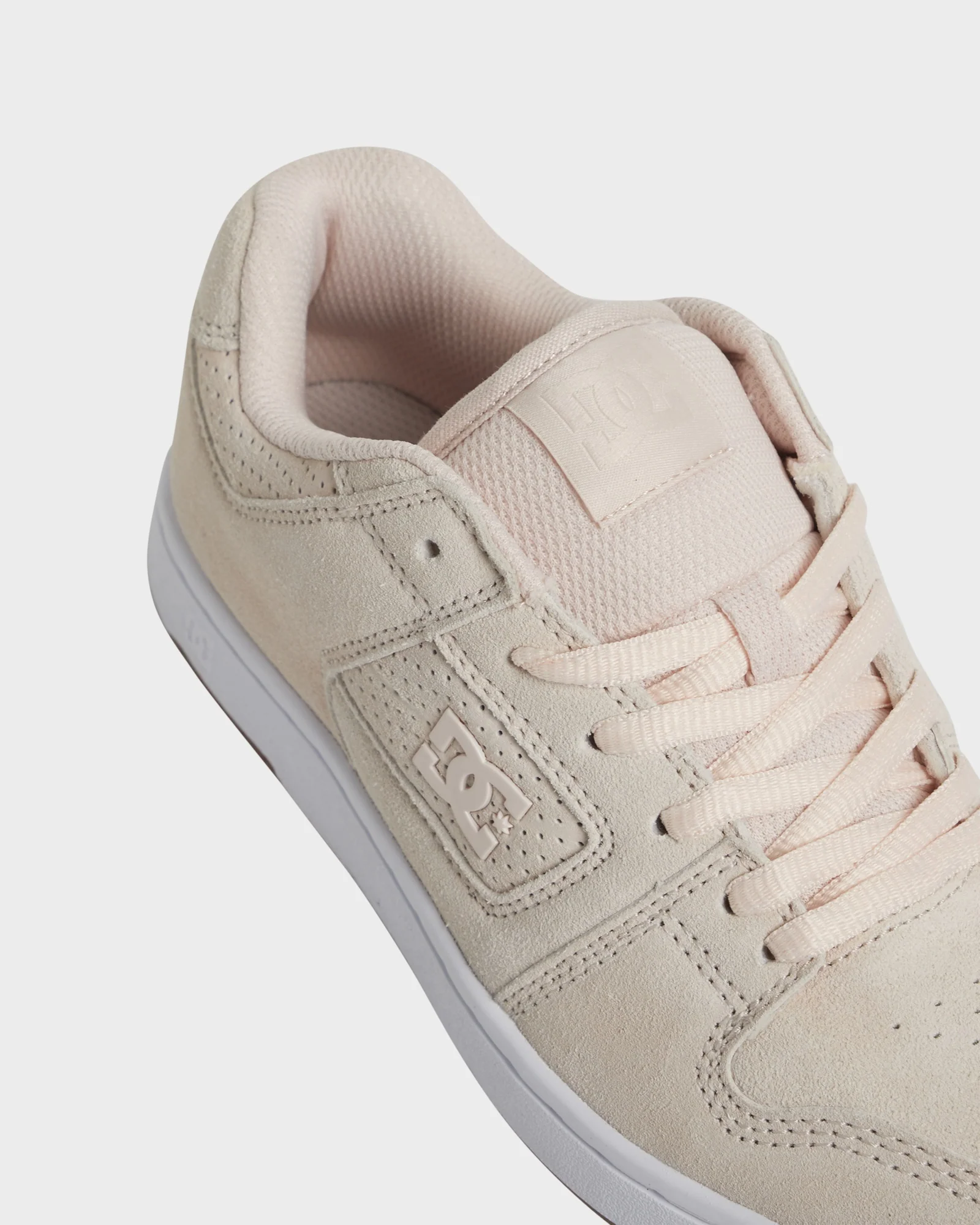 Womens Manteca 4 Skate Shoes - Image 7