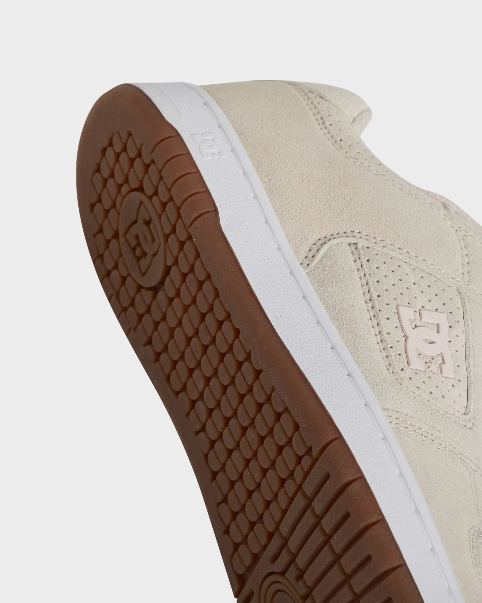Womens Manteca 4 Skate Shoes - Image 8