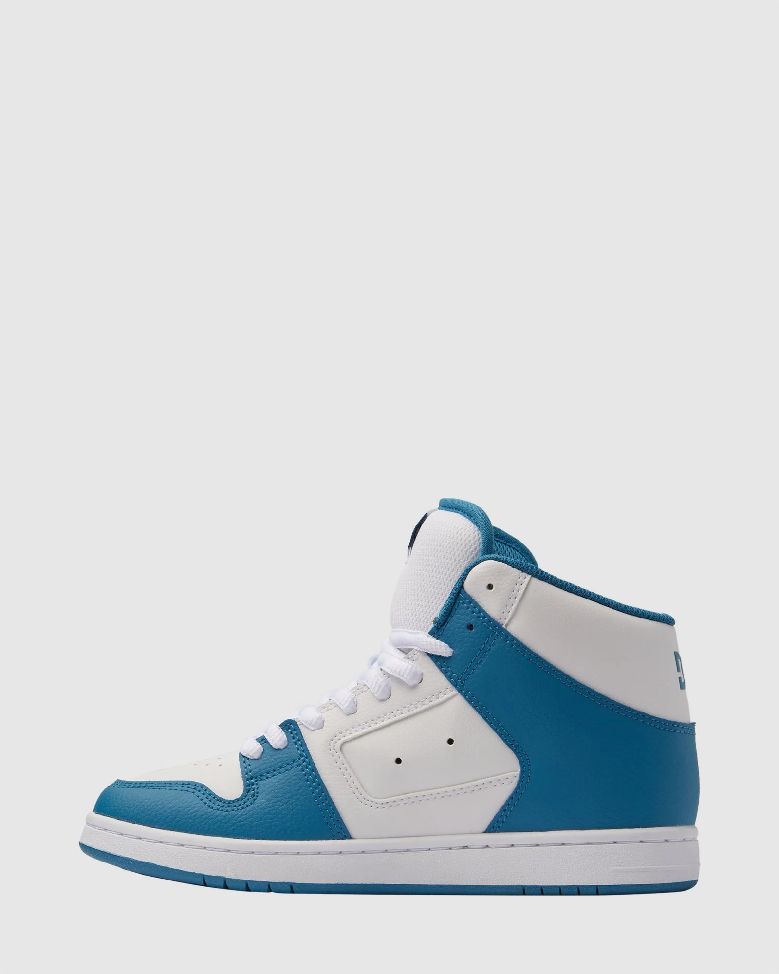 Womens Manteca 4 HI Shoes - Image 3