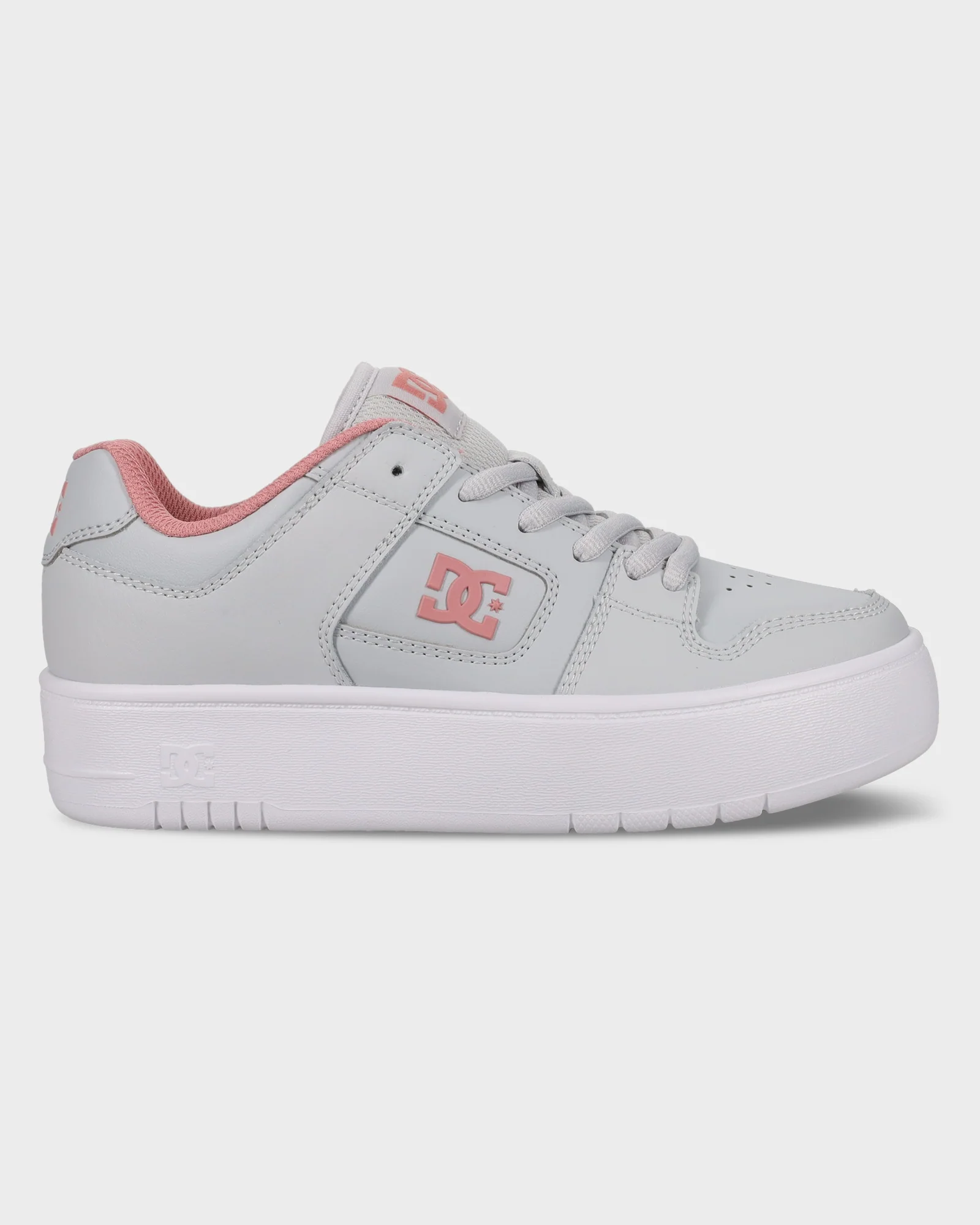Womens Manteca 4 Platform Skate Shoes - Image 2