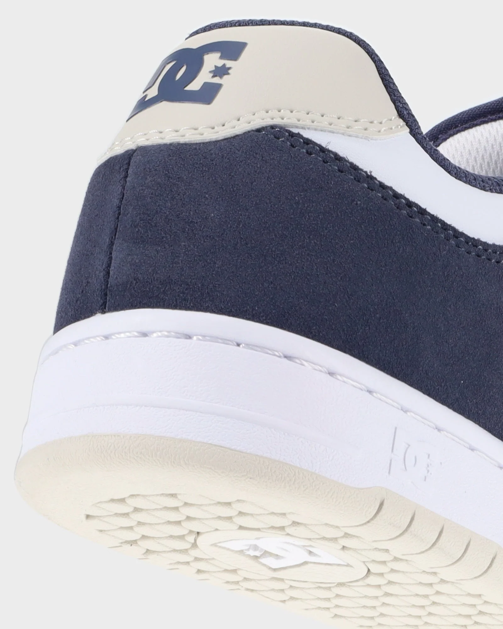 Mens Manteca 4 S Skate Shoes - Image 8