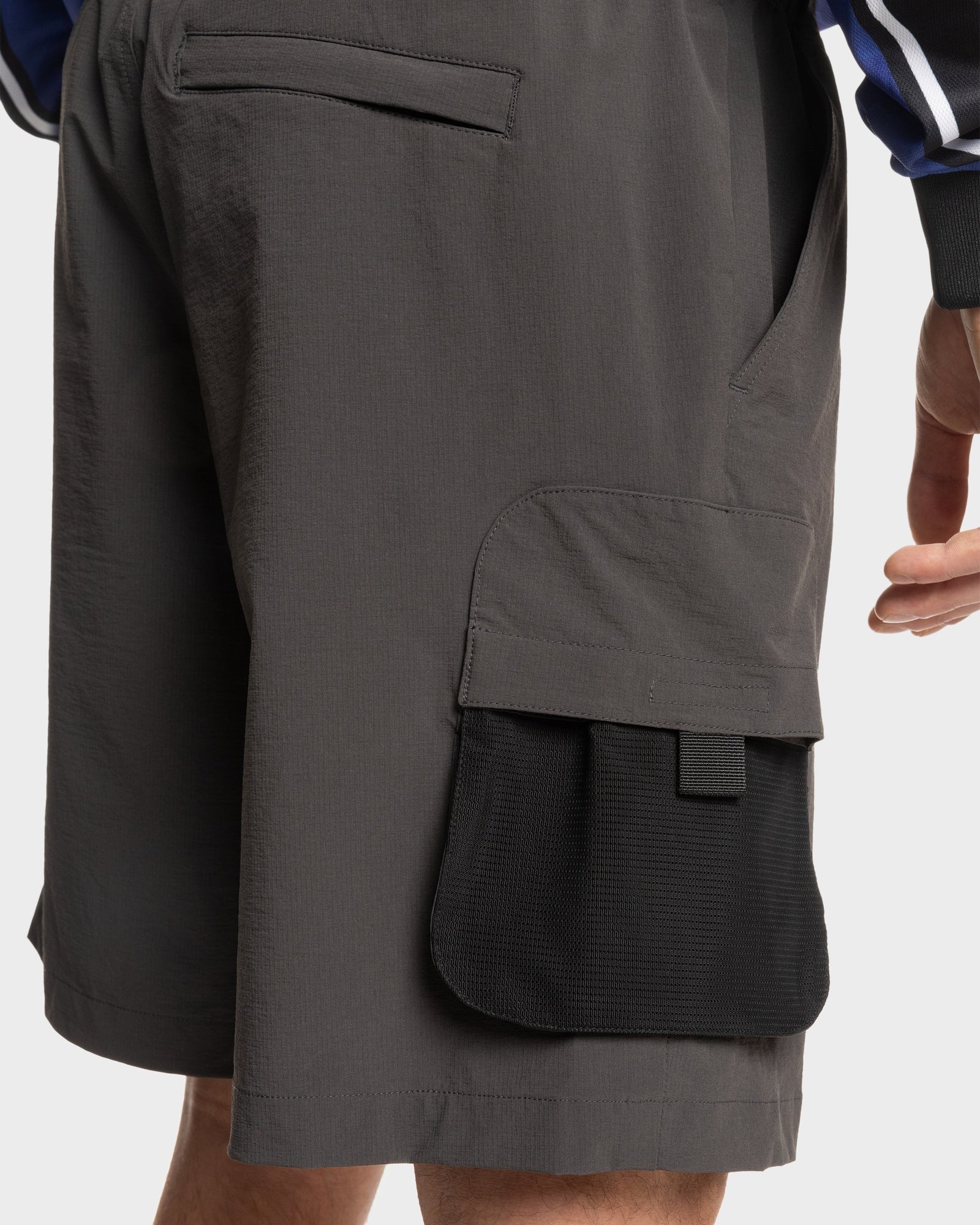 Mens Modified Cargo Shorts - Image 6
