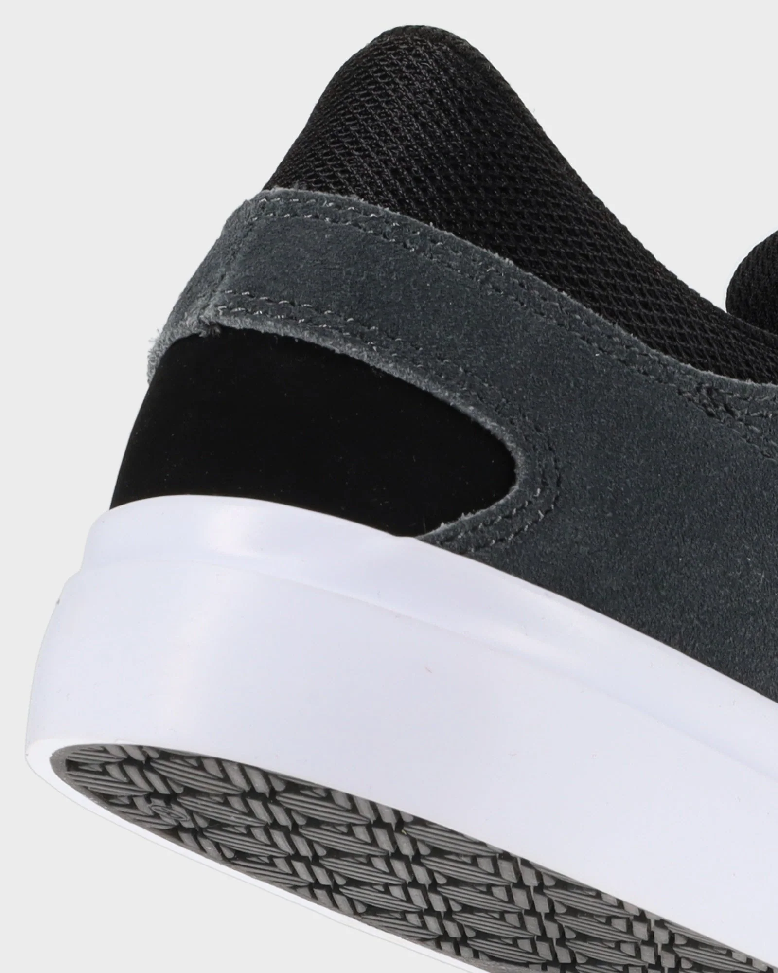 Mens Onyx S WM Skate Shoes - Image 8