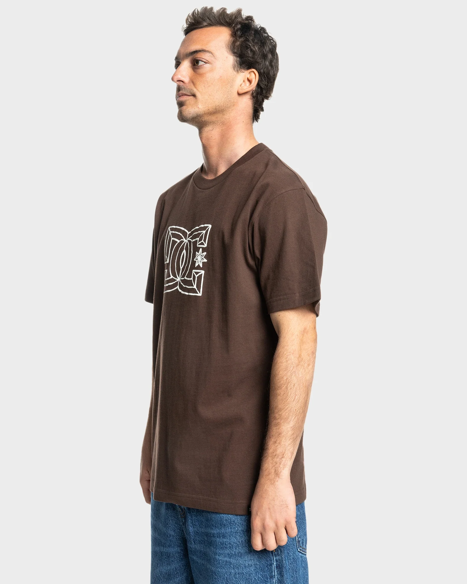 Mens Outline Star T-Shirt - Image 2