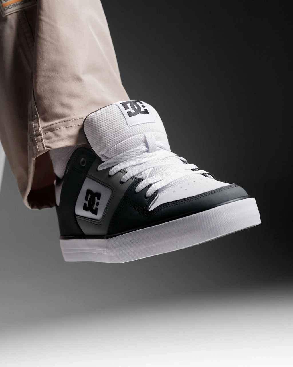 Mens Pure Sneakers - Image 3
