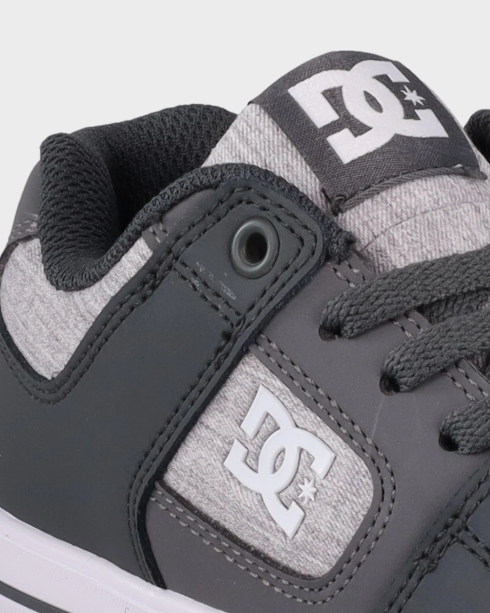 Boys 8-16 Pure Skate Shoes - Image 4