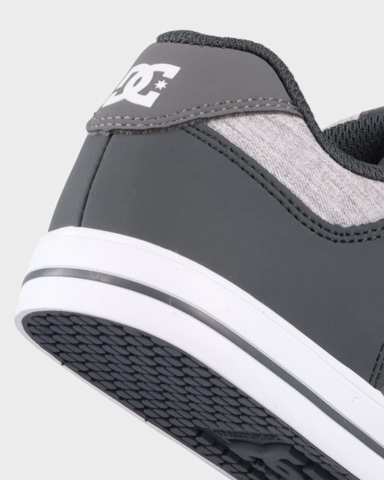 Boys 8-16 Pure Skate Shoes - Image 5