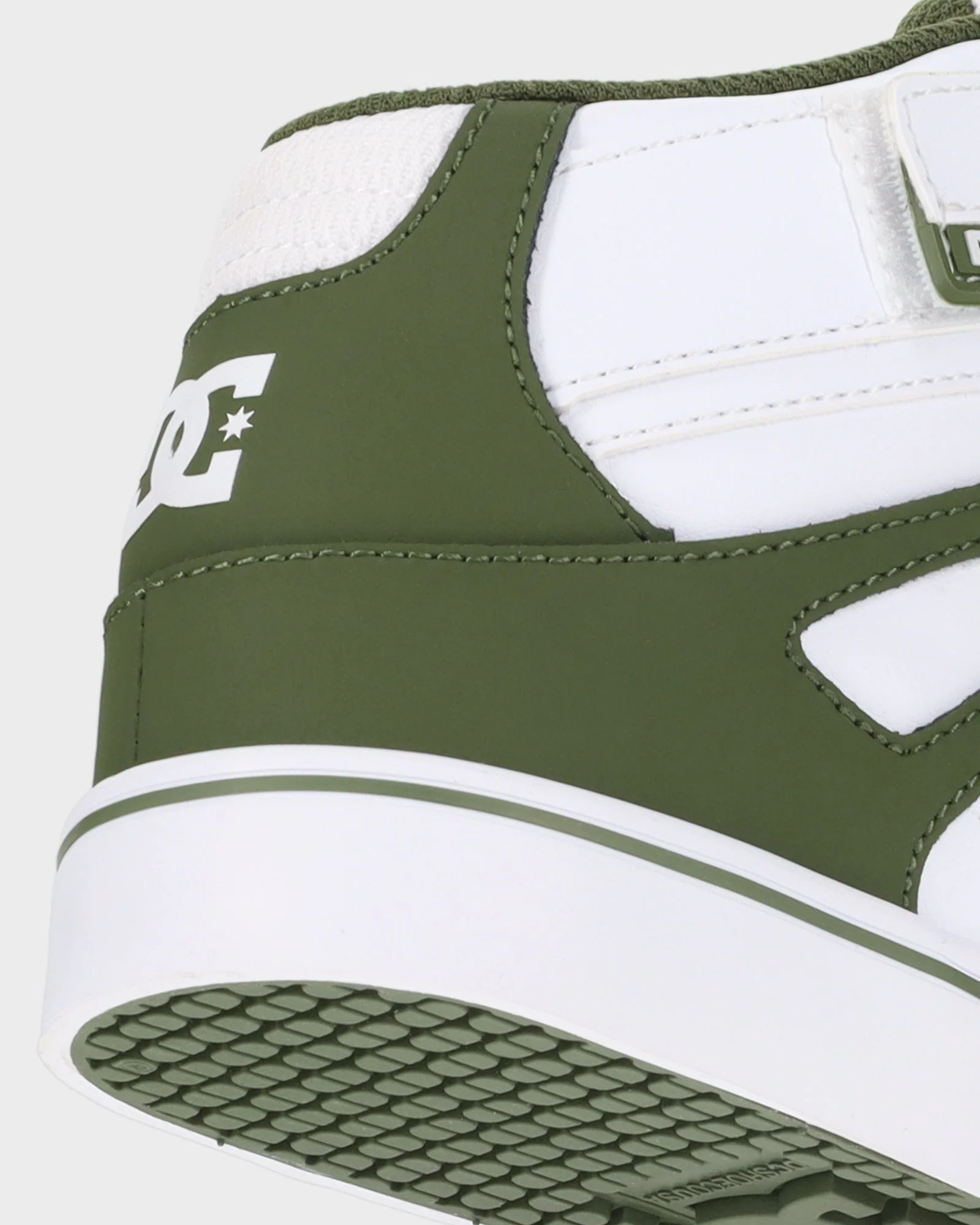 Boys 4-16 Pure High-Top EV Shoes - Image 7