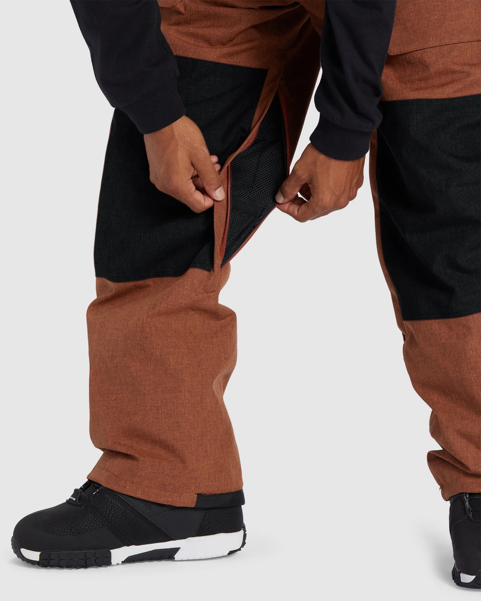 Mens Shadow Snow Bib - Image 2