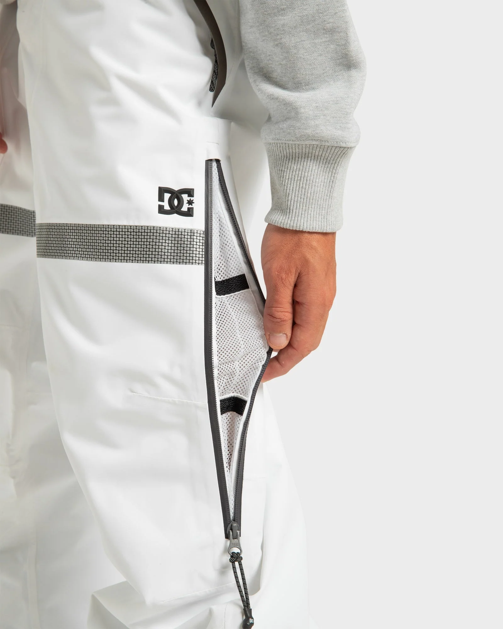 Mens Squadron 30K Snow Pants - Image 5