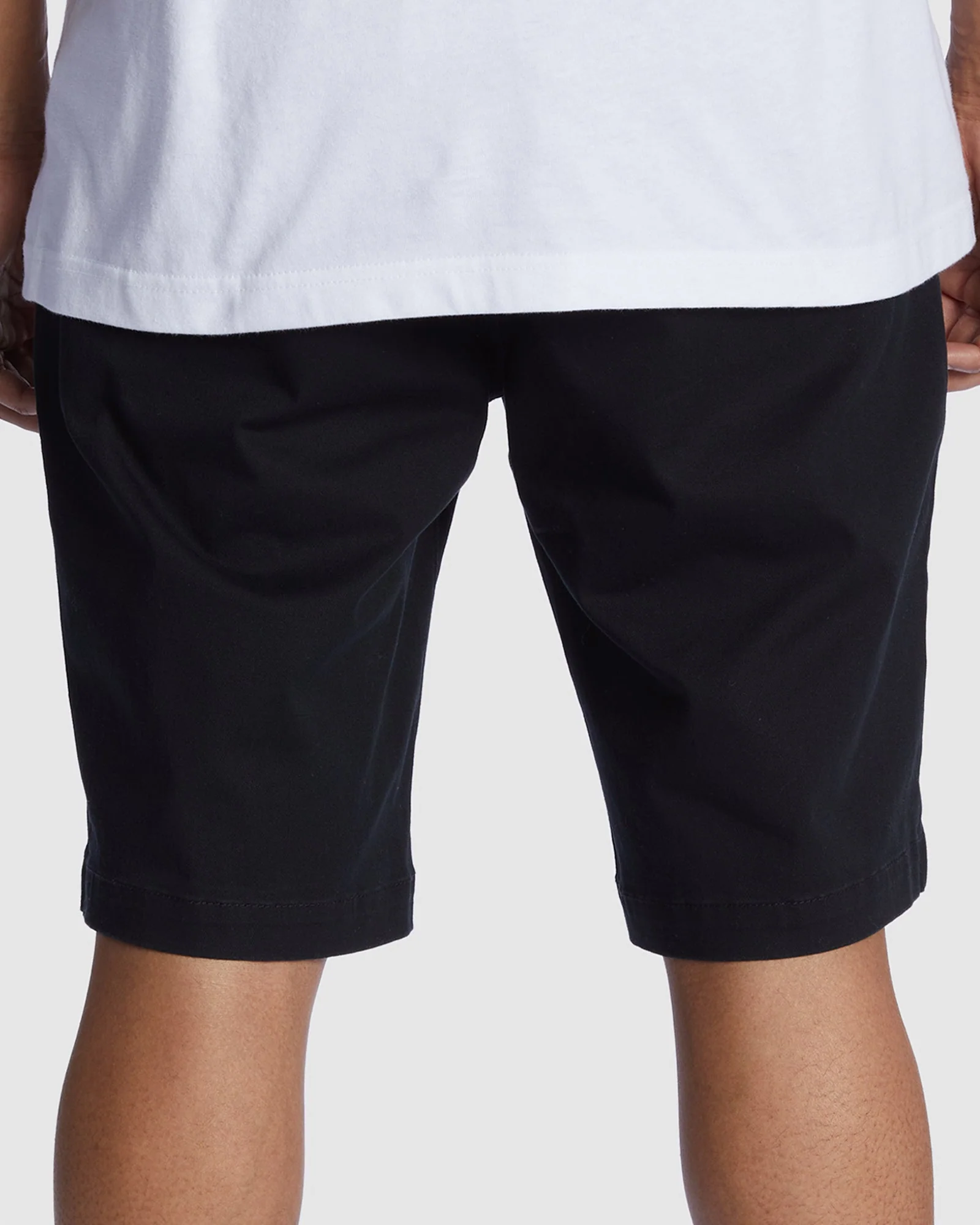 Men's Worker Relaxed Chino Shorts - Image 2